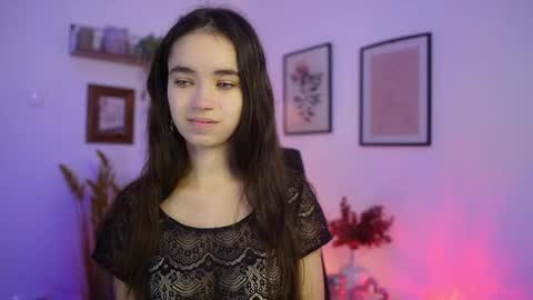 Gia Paige18 online show from 10/19/25, 08:15