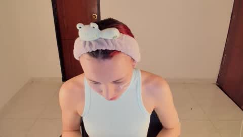 GIA WHITE Independet  online show from 02/28/26, 08:04