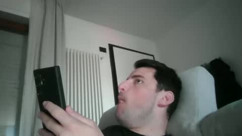 Snapshot of giacomo9669 chatting on 03/17/26, 12:30 giacomo9669 online show from 03/17/26, 12:30