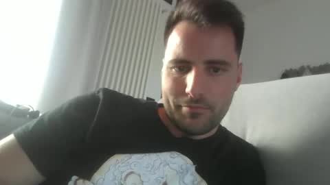 Snapshot of giacomo9669 chatting on 05/07/26, 04:45 giacomo9669 online show from 05/07/26, 04:45