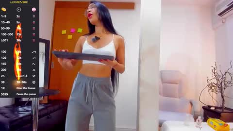 Snapshot of giana_gill chatting on 02/25/26, 04:49 Giana online show from 02/25/26, 04:49