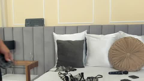 giannanoir online show from 05/23/26, 12:49