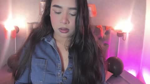 Snapshot of giannaslimjb chatting on 10/07/25, 03:25 giannaslimjb online show from 10/07/25, 03:25