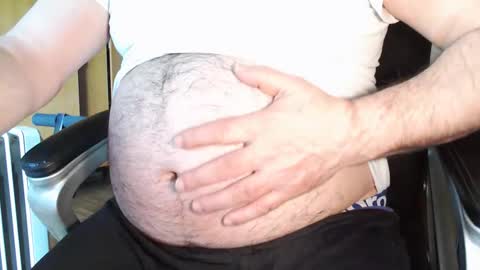 Gianni9000000 online show from 04/18/26, 11:58