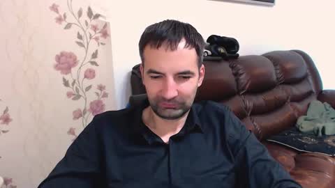 Gianni online show from 11/06/25, 09:32