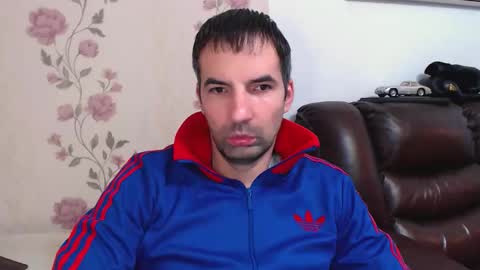 Gianni online show from 11/24/25, 08:58