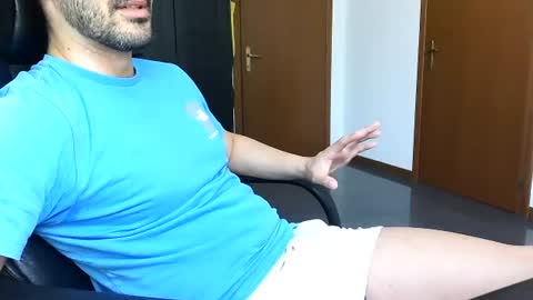 Snapshot of gianniamalfi chatting on 06/20/26, 01:14 gianniamalfi online show from 06/20/26, 01:14