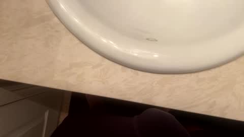 Snapshot of giantbbc111 chatting on 11/13/25, 09:52 giantbbc111 online show from 11/13/25, 09:52