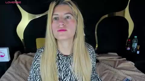 GiaRoussel online show from 02/23/26, 04:37