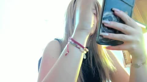 GiaRoussel online show from 03/24/26, 02:11