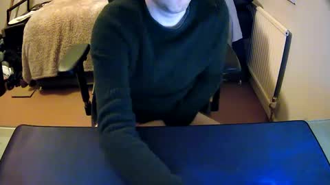 Snapshot of giftexx chatting on 01/12/25, 08:03 giftexx online show from 01/12/25, 08:03