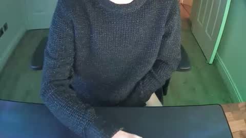 Snapshot of giftexx chatting on 12/16/25, 07:08 giftexx online show from 12/16/25, 07:08