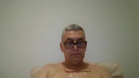 gigi1970 online show from 12/25/24, 04:11