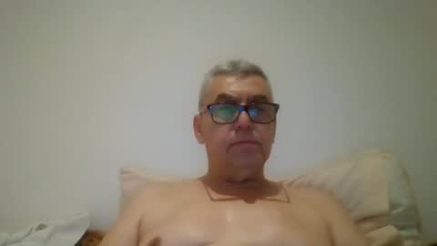 gigi1970 online show from 12/28/24, 07:01