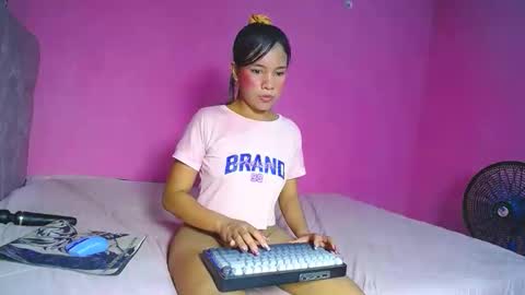 GIGI STCOTT online show from 05/18/26, 12:29