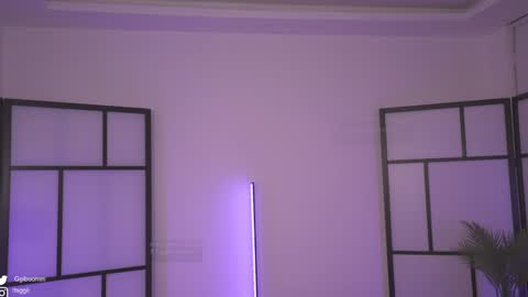 Snapshot of gigi_ulala chatting on 12/01/24, 11:36 80 off in my OF gigipriv online show from 12/01/24, 11:36