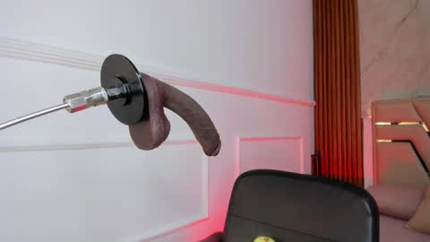 Gigi Doll online show from 04/07/26, 11:21