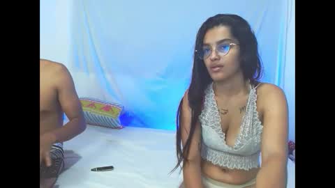 gigiilove24 online show from 09/14/25, 08:57