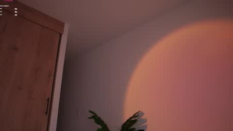 Snapshot of gigilee_ chatting on 10/25/25, 12:29 GIGI online show from 10/25/25, 12:29