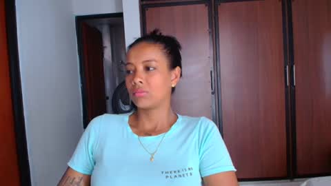 Sharlotte  online show from 03/11/25, 08:09