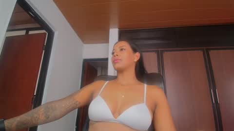 Sharlotte  online show from 09/22/25, 08:44