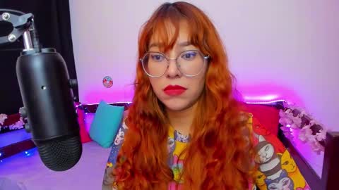 gigimooon online show from 09/17/25, 02:13