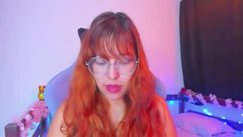 gigimooon online show from 11/04/25, 01:27