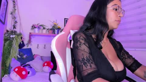 giisell online show from 04/07/26, 01:55