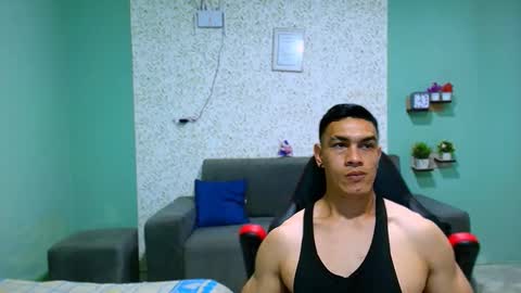 GILBERT online show from 03/08/25, 04:28