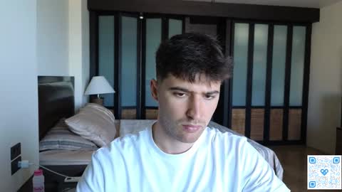 gilbertogonzales online show from 12/16/25, 03:44