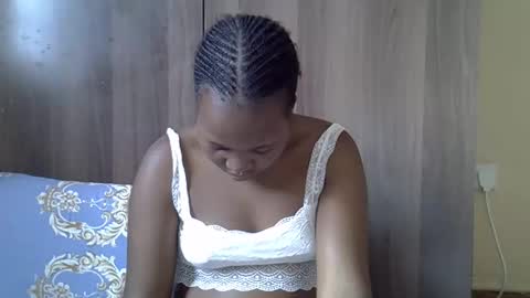 Adiliah online show from 10/24/25, 12:34