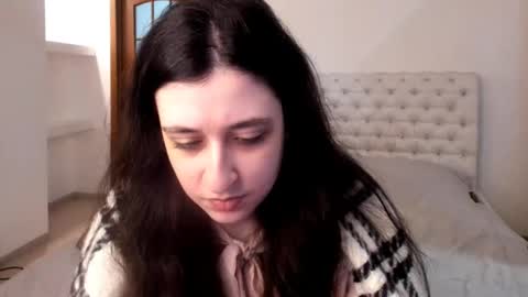Kate online show from 02/20/25, 08:39