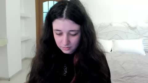 Kate online show from 05/10/26, 08:30