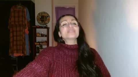 GinaONeon online show from 12/16/24, 08:05