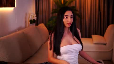 Gina online show from 02/12/25, 11:09