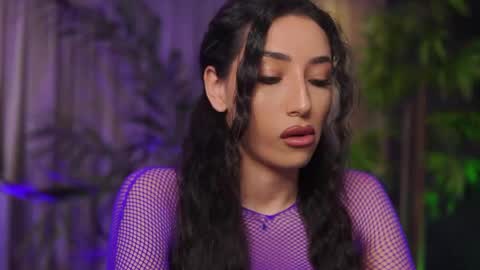 Gina online show from 04/18/26, 07:29