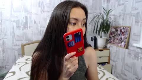 ginaxsoulah   online show from 10/31/25, 11:11