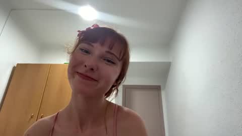 Snapshot of ginger__tease chatting on 07/21/26, 05:59 Red Fox online show from 07/21/26, 05:59