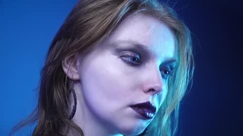        im expecting 350 thumbs up on my altar   online show from 01/06/25, 10:05