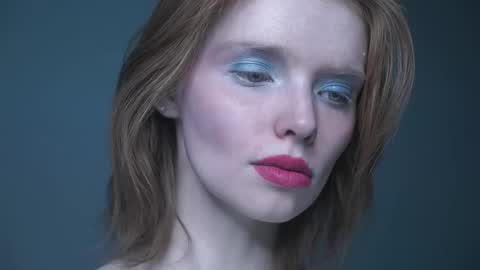        im expecting 350 thumbs up on my altar   online show from 10/29/25, 10:22