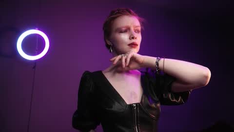        im expecting 350 thumbs up on my altar   online show from 02/23/26, 10:29