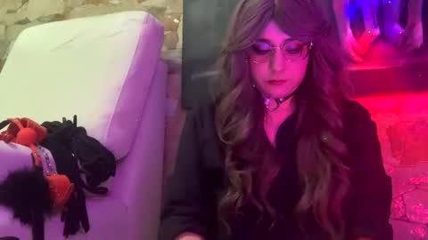 Ginger online show from 03/26/26, 03:12