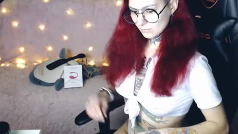 Snapshot of ginger_stay chatting on 03/12/25, 07:02 Ginger online show from 03/12/25, 07:02