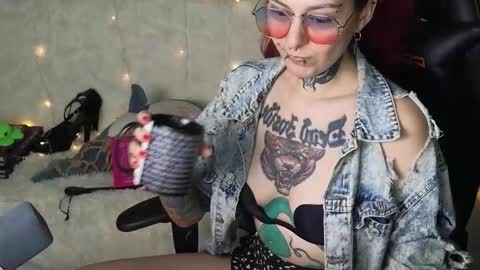 Snapshot of ginger_stay chatting on 10/14/25, 07:03 Ginger online show from 10/14/25, 07:03