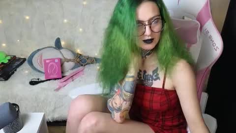 Ginger online show from 01/15/26, 04:11