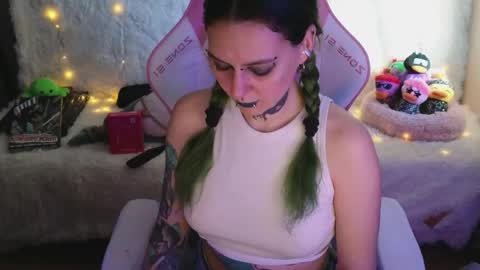 Ginger online show from 04/20/26, 07:55