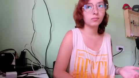 Snapshot of ginger_sweetty chatting on 07/12/26, 09:39 Ginger online show from 07/12/26, 09:39