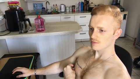 Snapshot of gingerboy_69 chatting on 01/29/25, 10:16 Jay online show from 01/29/25, 10:16