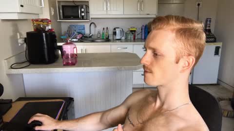 Snapshot of gingerboy_69 chatting on 02/03/25, 03:06 Jay online show from 02/03/25, 03:06