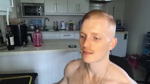 Snapshot of gingerboy_69 chatting on 02/13/25, 02:20 Jay online show from 02/13/25, 02:20